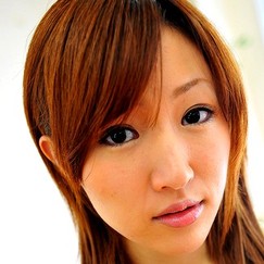 Mana Sawada 沢田真菜